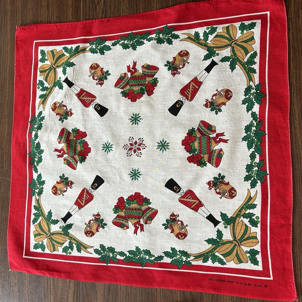 Set Of 2 Vintage 1990s Christmas Nutcracker‎ Napkins RN 16463 100% Cotton